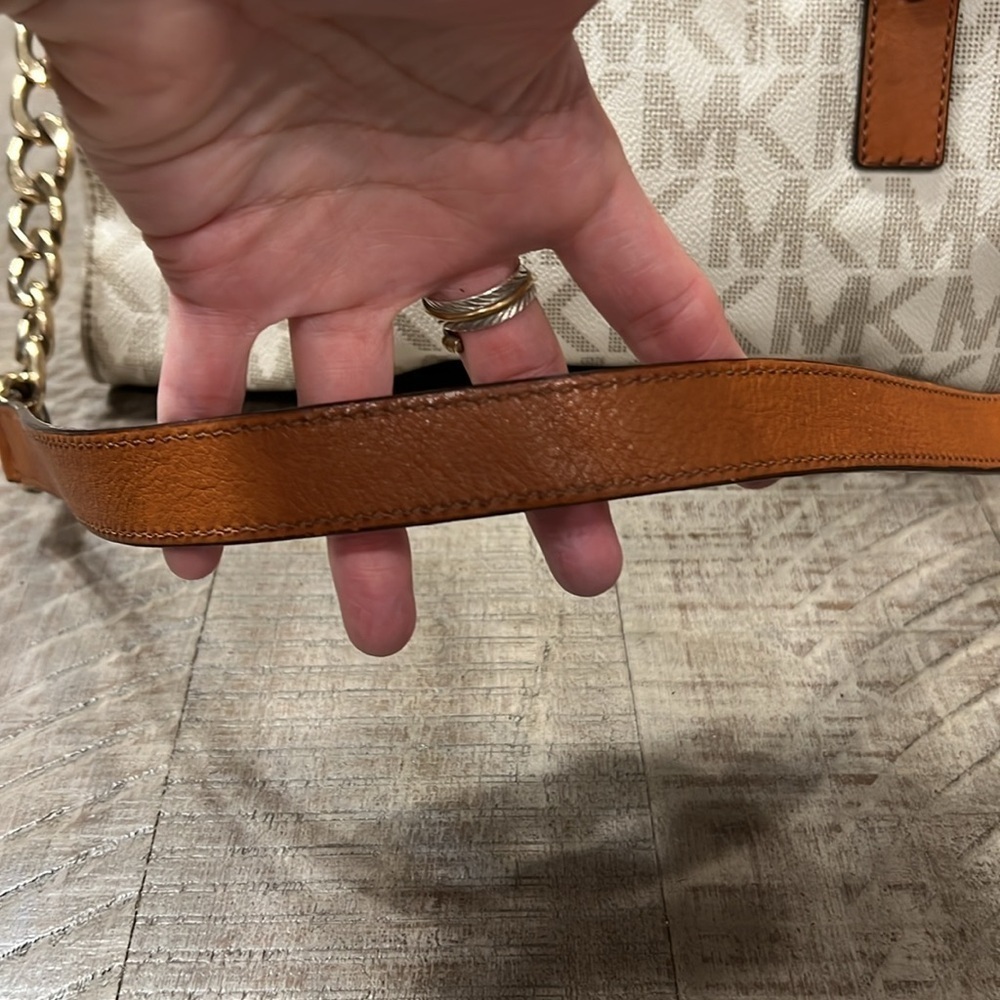 Michael Kors Handbag Vanilla Hamilton Shoulder Or Hand Bag - Picture 5 of 9